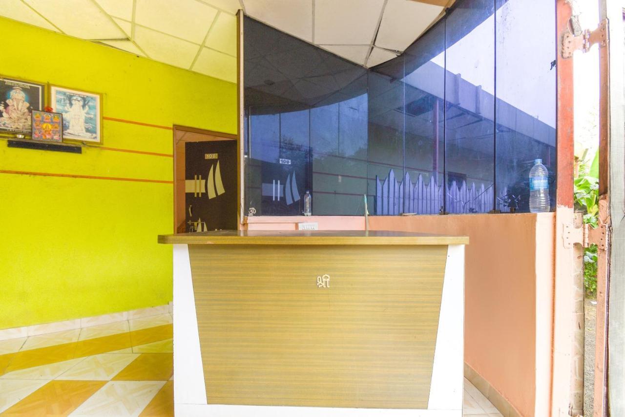 Spot On 65135 Hotel Suvarna Samrat Lodge Khamshet Exterior foto